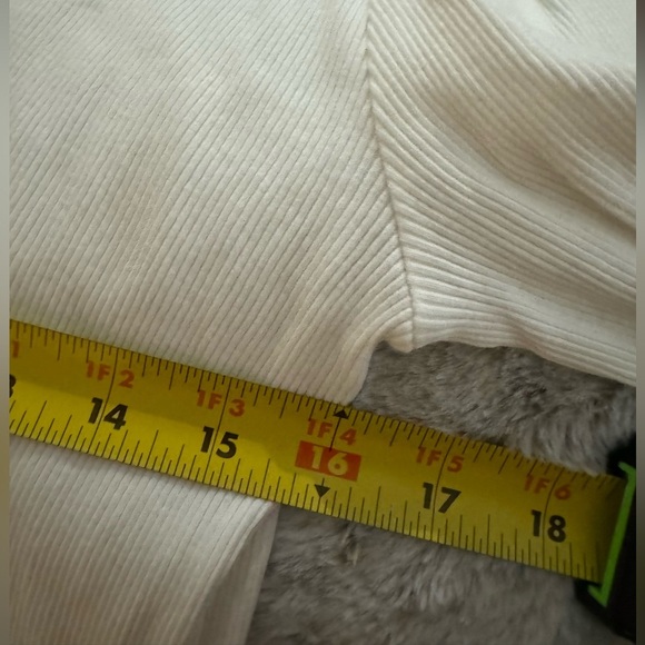 90’s Rib Knit Pearl Button Up Scallop Collar Cardigan 100% Cotton Girly Fun VTG - Picture 6 of 13